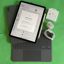 iPad Air 11 (M3 Chip / 2025 Model) 512GB with Logitech  Keyboard, Pen & Accessories