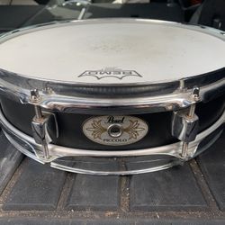 Pearl S1330 Steel Effect Piccolo Snare Drum - 3 x 13” Retails for $299