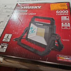 Husky Cord Work Light 6000 Lumens Max