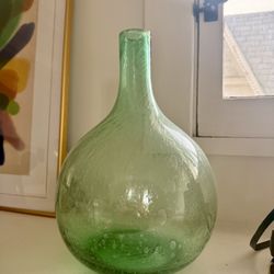 Stunning Glass Vase 