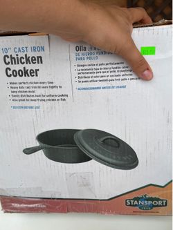 Cast iron pan with lid