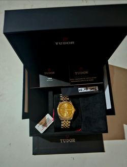 2026 Tudor Black Bay 18k gold and natural diamonds (Ref. 79653)-Box & Papers)