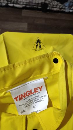 Tingley 3x FR rain suit top and bottom