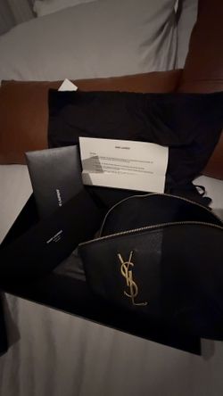 SAINT LAURENT