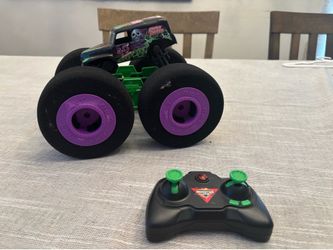 Grave Digger 40th Anniversary RC Car