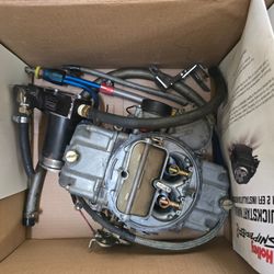 Holley 750 carburetor