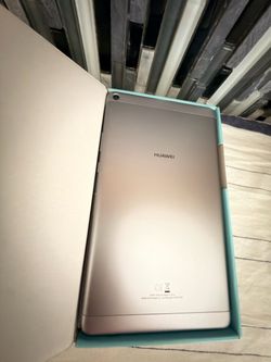 Huawei Media Pad Tablet T3 NEW in box with accessories