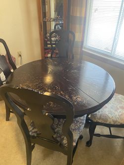 Dining Table Set With 4 Chairs 