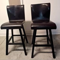 2 Bar Stool 