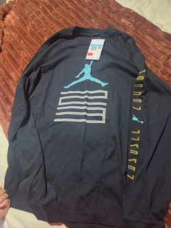 New mens Jordan's shirt size medium