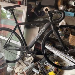 Aventon fixie 
