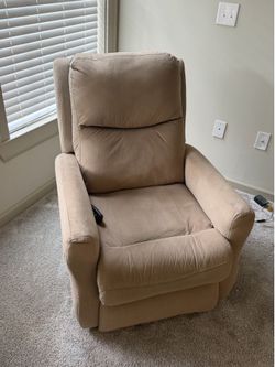 Primo power Recliner Chair Beige Color.