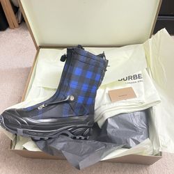 Burberry Boots Snow 