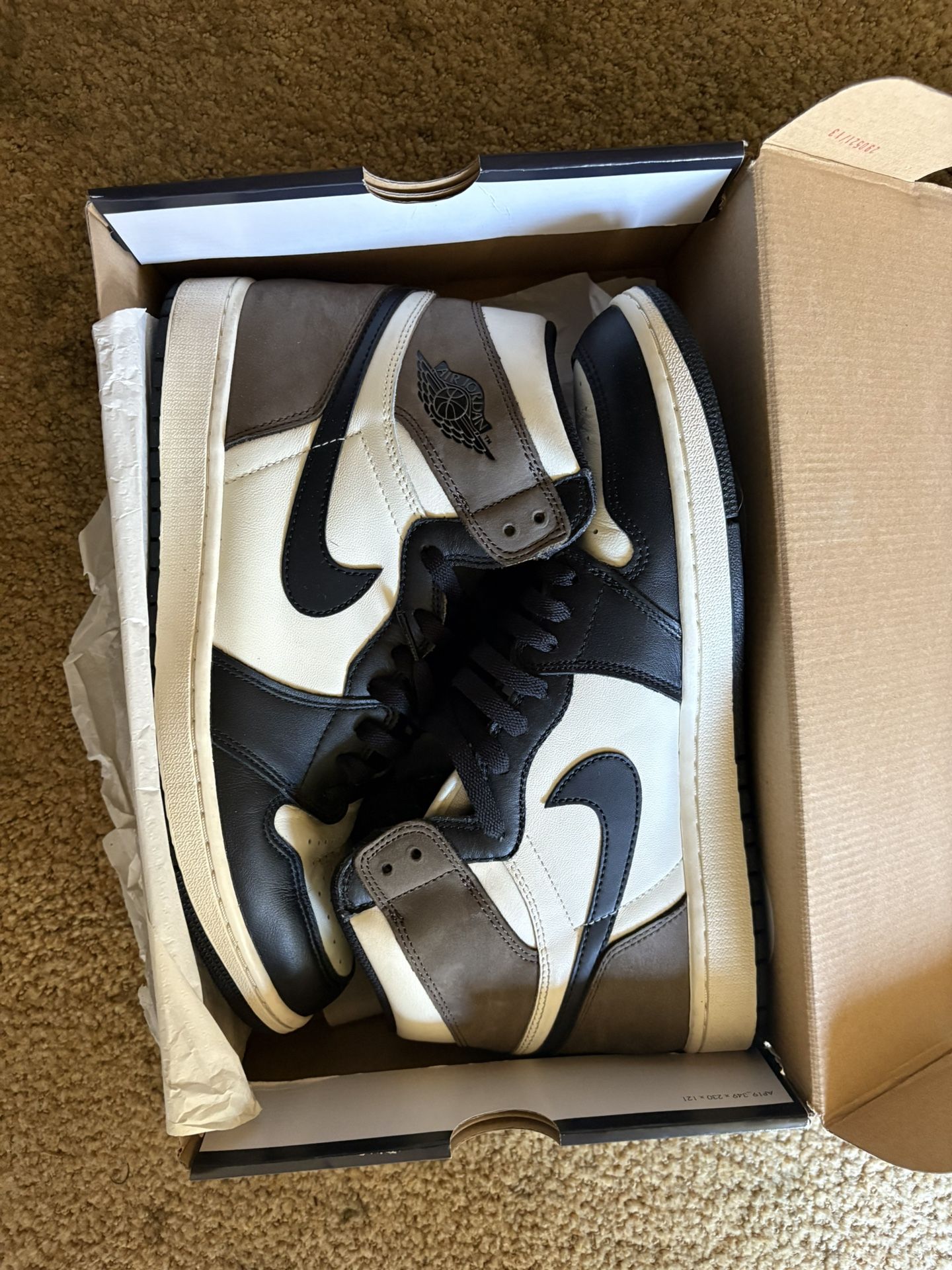 Jordan 1 Mochas