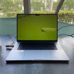 Apple MacBook Pro 16” – M2 Pro 3.49GHz, 16GB RAM, 512GB SSD (Space Black)