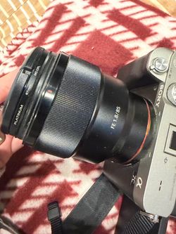 Sony A7C + Sony FE 85mm f/1.8 Lens