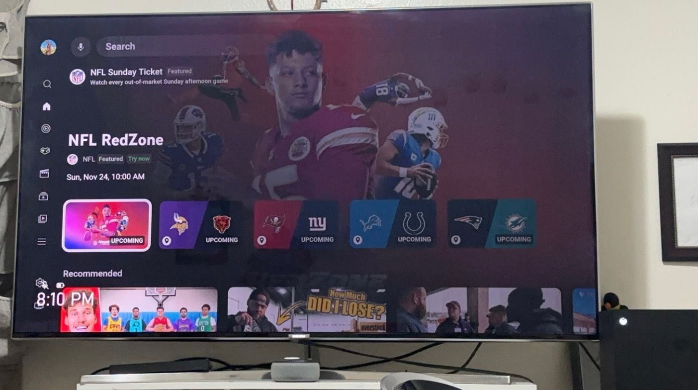 55 “ Flatscreen Samsung 4k ultra uhd