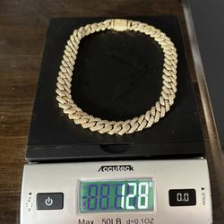 💥 Cuban Chain + Icy Pendant (Combo)
