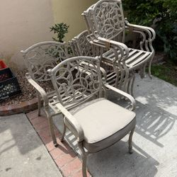 Hampton Bay Cast Aluminum Patio Chairs With Cushions/Slidings In Good Condition 8 PCs Total