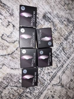 Silicon Pads Mixed Sizes – Lot of 7💫💕