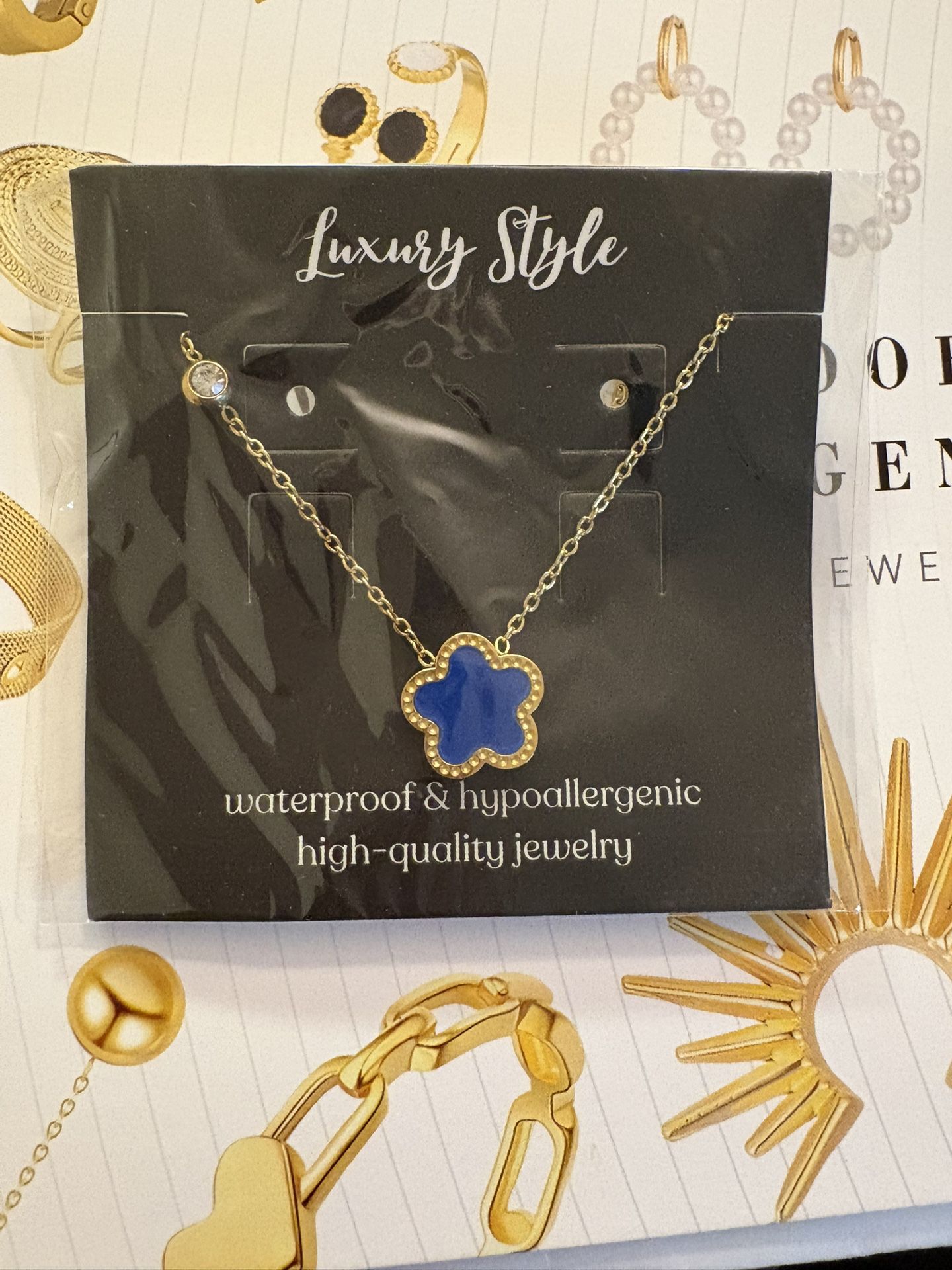 "FLOWER" NECKLACE, 18K GOLD PLATED