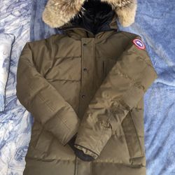 Canada Goose 