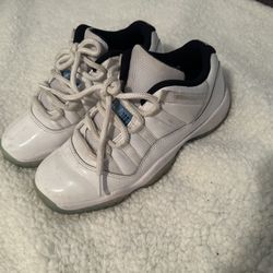 Jordan 11s 