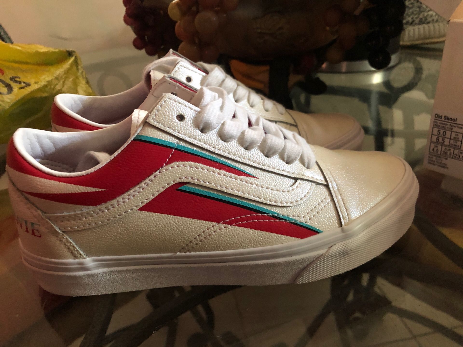 david bowie vans old skool (womens)