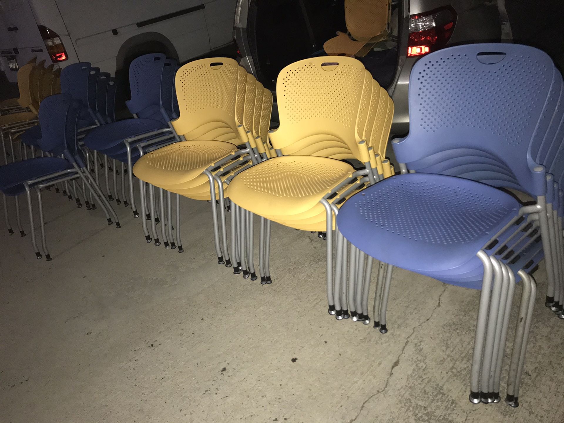 Herman Miller Caper office chairs in excellent like new condition