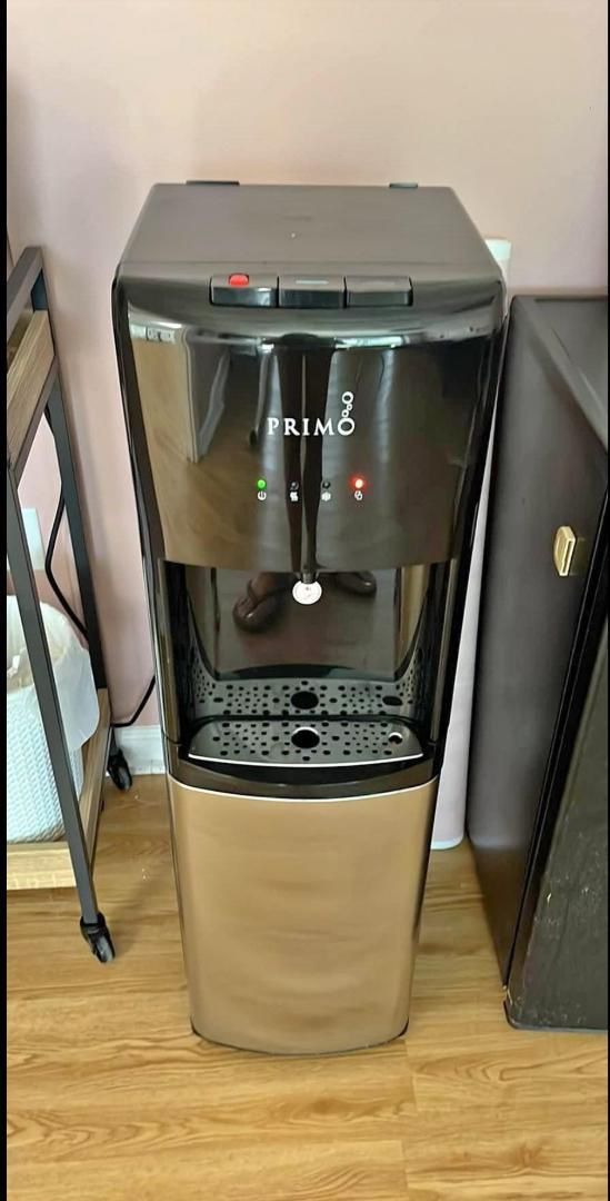 I have the below appliance for sale, relocating to my mum I have all these for sale . I want to sell these soon cause of my mum getting ready for her