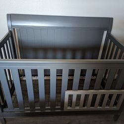 Baby Crib 