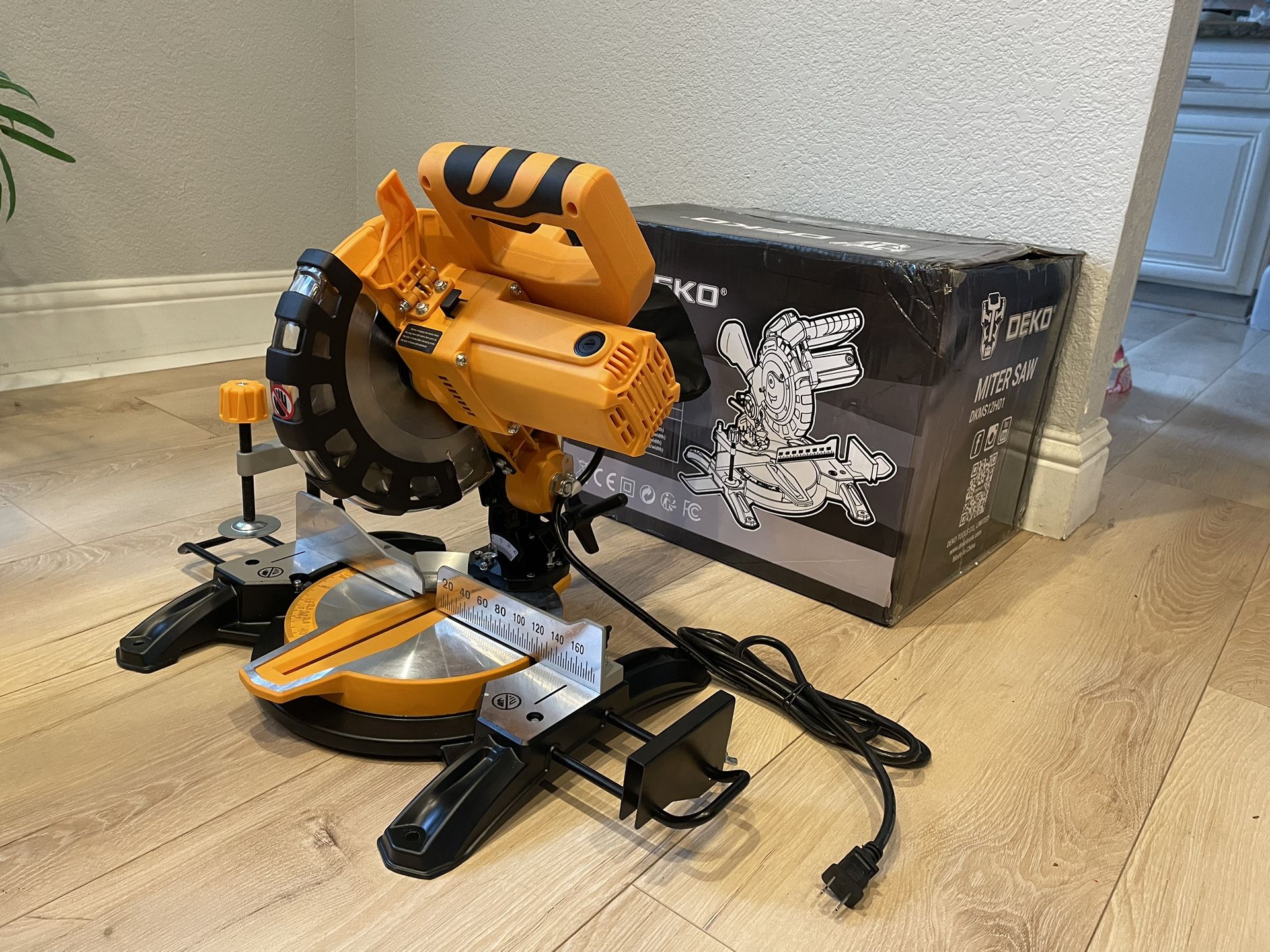 DEKO 12A/1450W Corded Miter Saw With Ring Spanner, 8 1/4 inch Blade | Max Speed 5000rpm