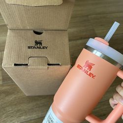 New Brand Stanley Tumbler 30oz