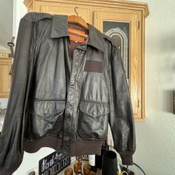 Men’s Brown Leather Extra Large Bomber Jacket
