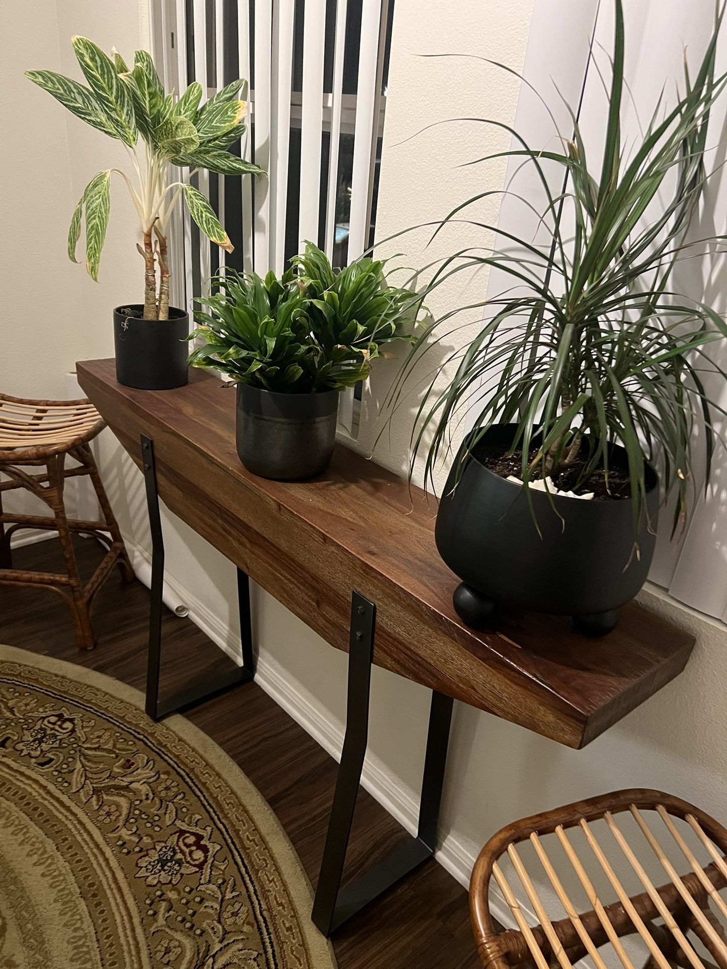 Modern Solid Wood Console Table – 58 inch