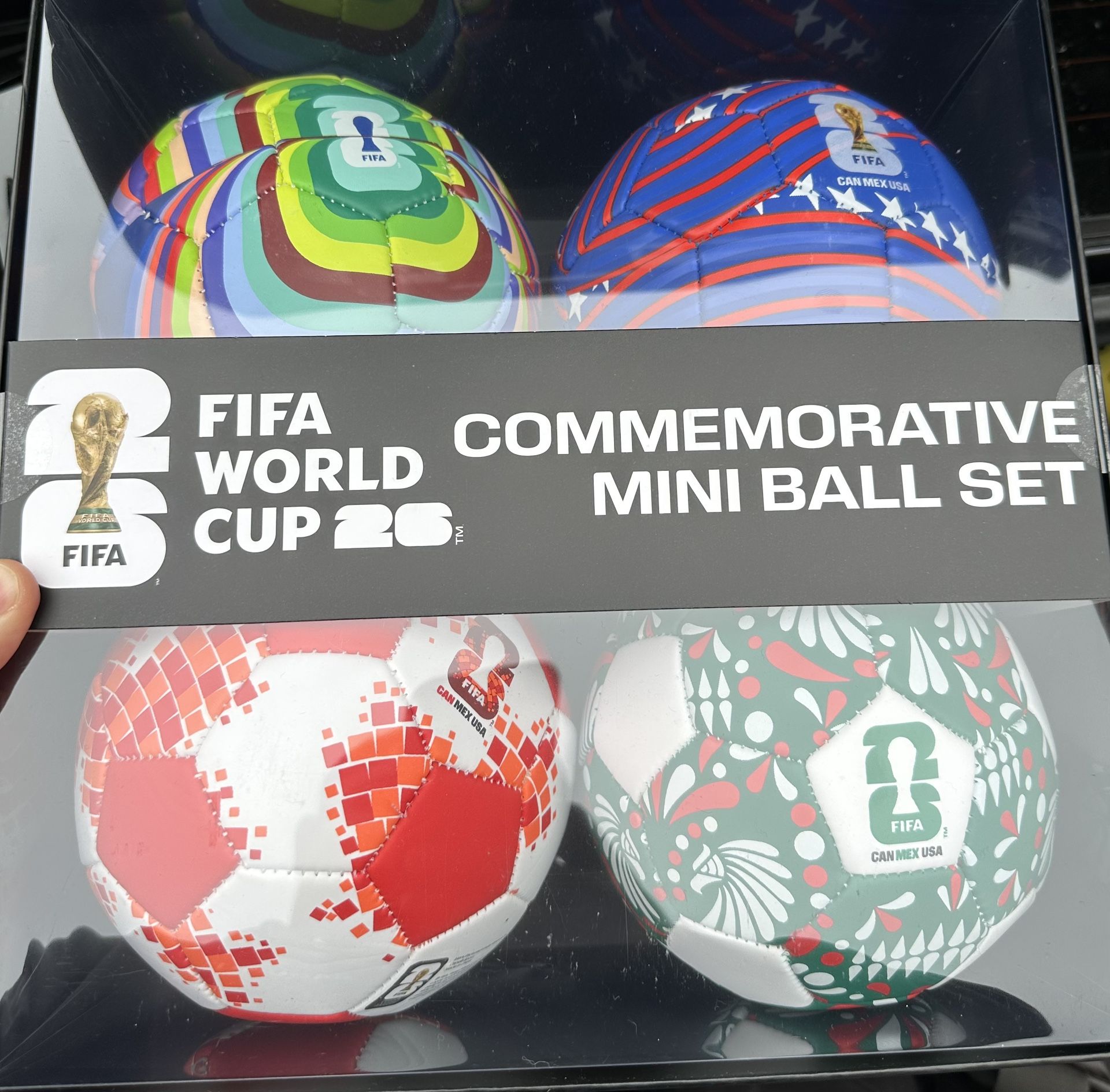 Commemorative FIFA Mini Ball Set