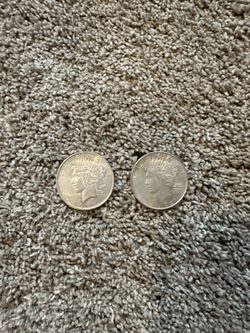 2 RARE 1922 silver dollars