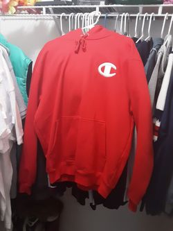 Champion sweater Large