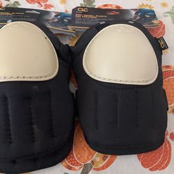Knee pads (2) Sets New $20