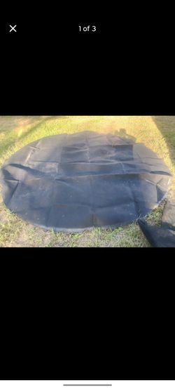Trampoline with net