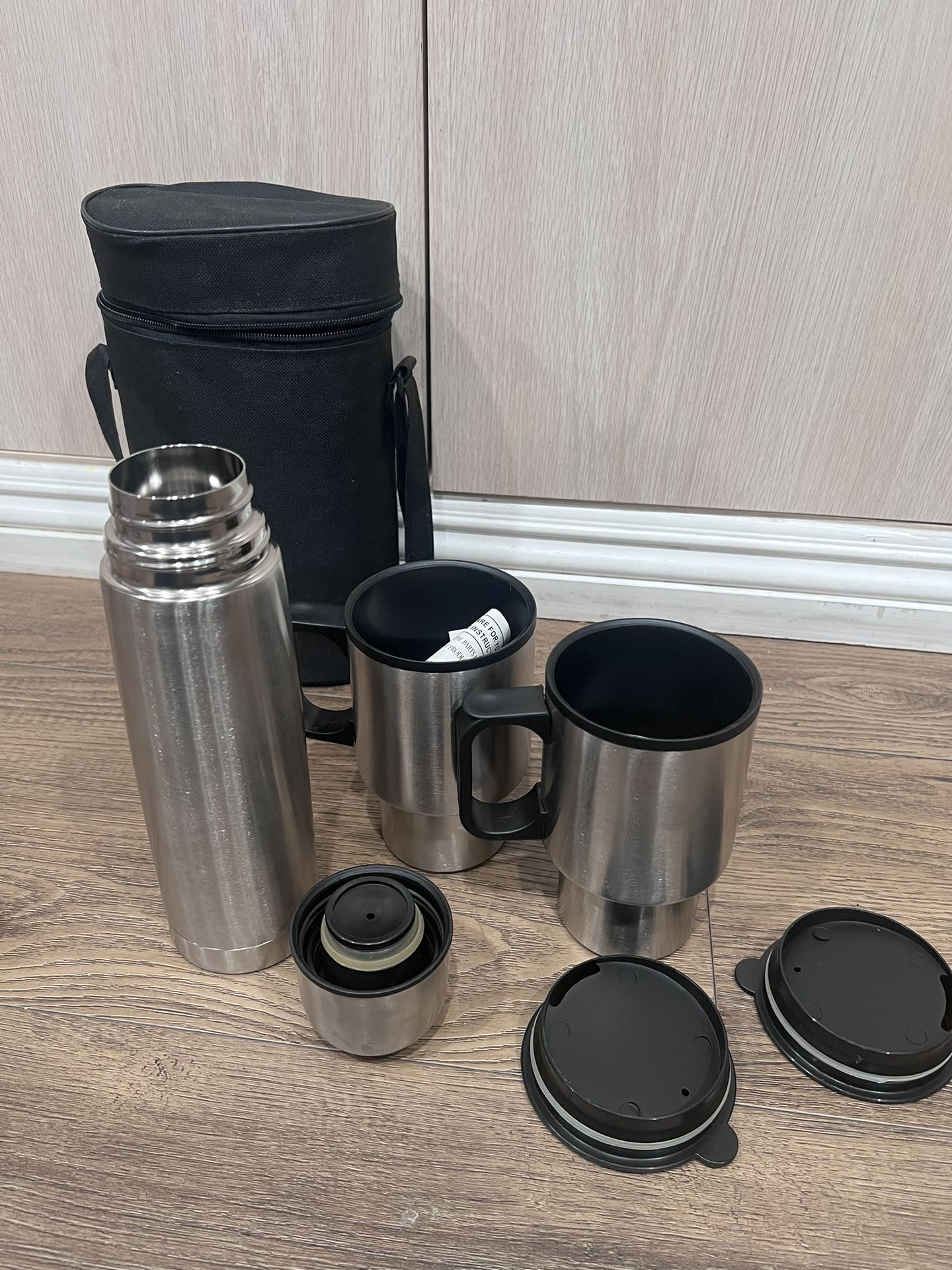 Insulated. Traveling Coffee Or Tea Thermos With Two Mugs And Traveling Case Bag