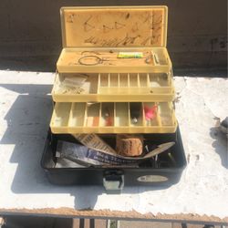 Fishing Tackle Box By Sears Ted Williams 4 Tray With Some Hooks N Weights And Fishing N Boating Tips By Ted WilliamsUsed In Good Condition20 Dollars 
