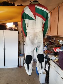 Sz large Motoport 2 piece leathers