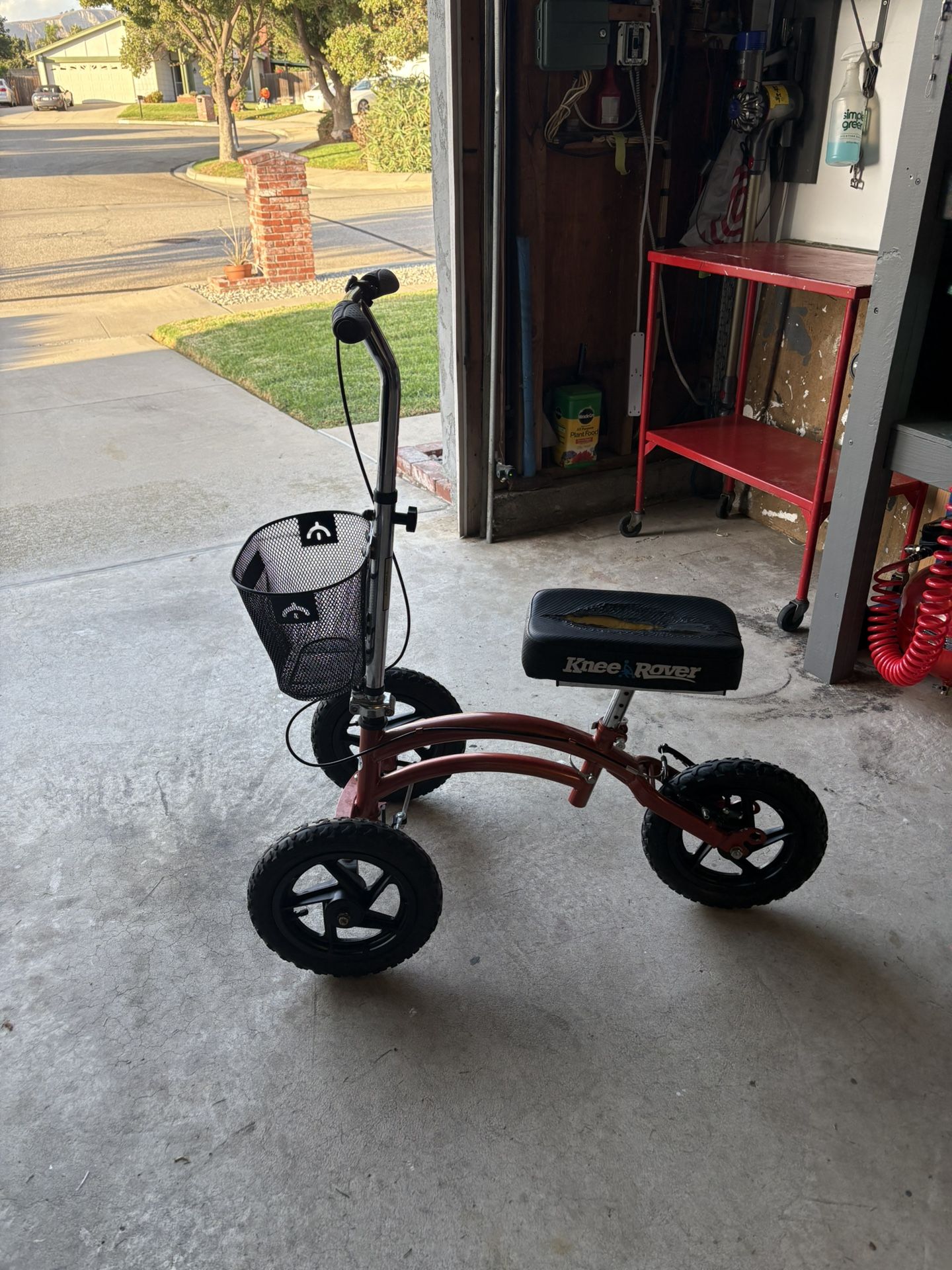 Knee Rover