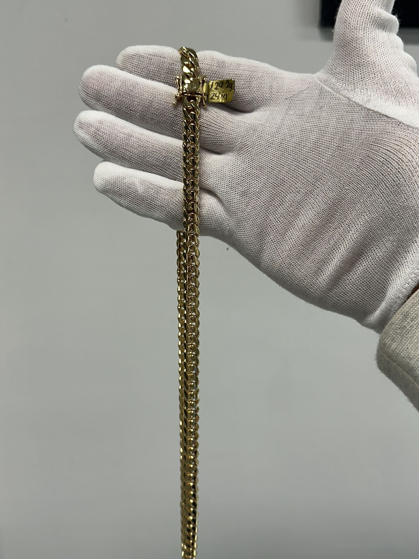 Miami Cuban Link Chain 8.7mm