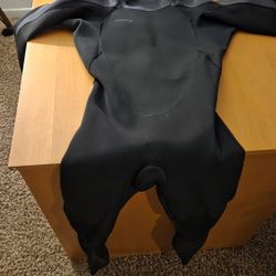 O'Neill 3/2 Wetsuits Size M (Old )