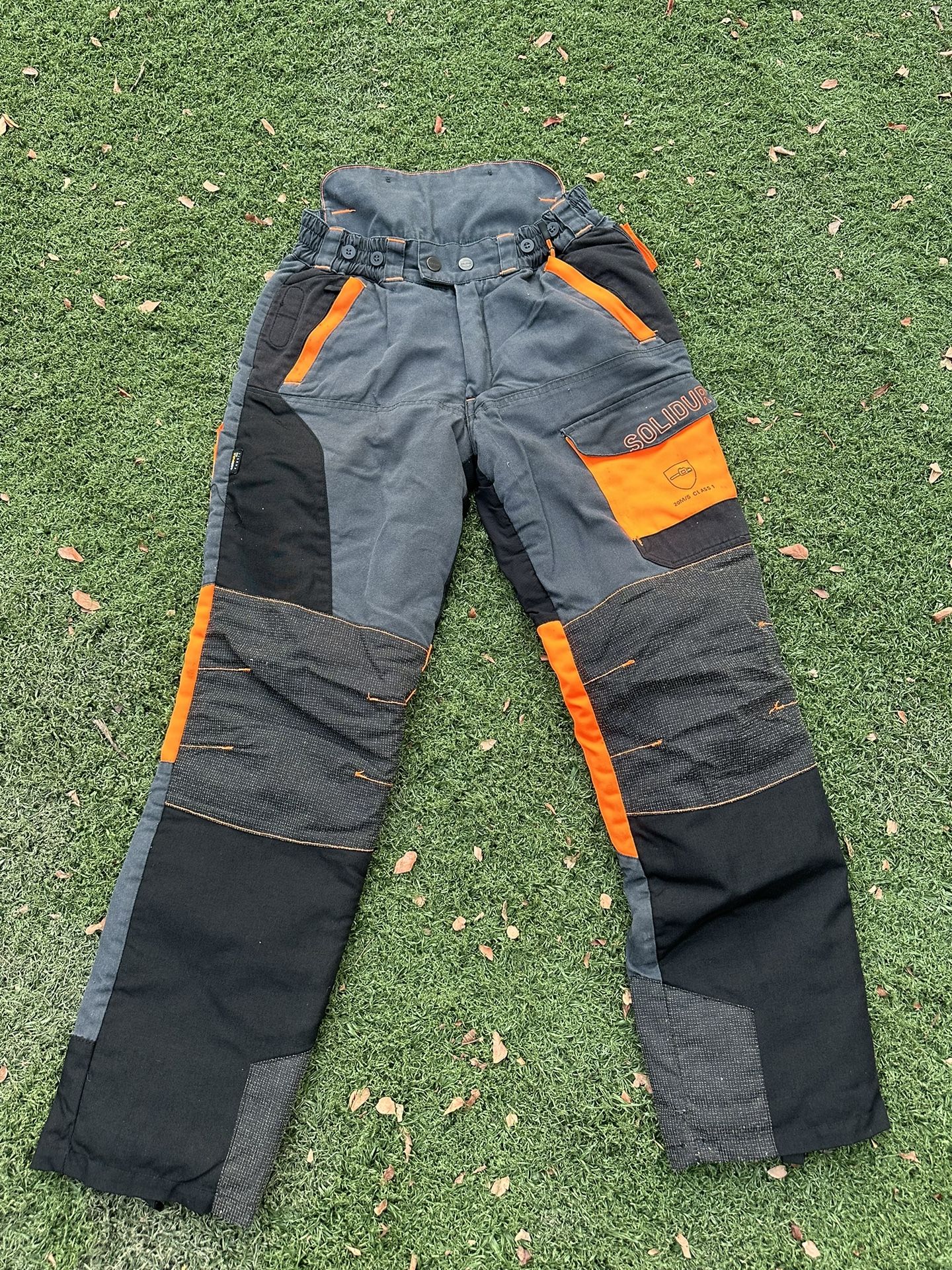 Solidur Chainsaw Pants