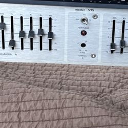 Vintage Urei Model 535 Dual Graphic Equalizer.