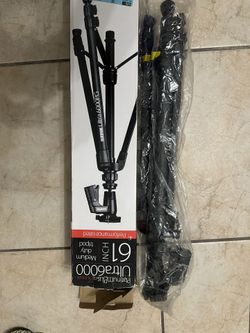 Sunpak 61” Premium Tripod - Like New!
