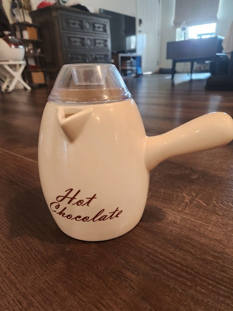 Hot Chocolate White Ceramic Pitcher with Lid - Bed Bath & Beyond